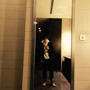 最新在线精品永久观看av
